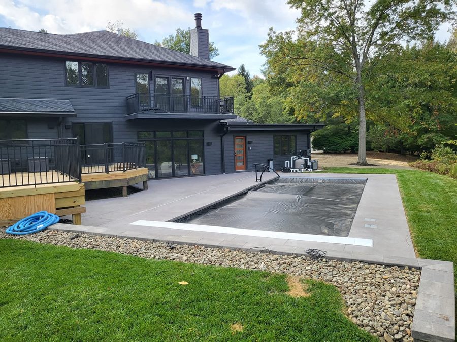 Automatic cover closed on a pool at a modern home